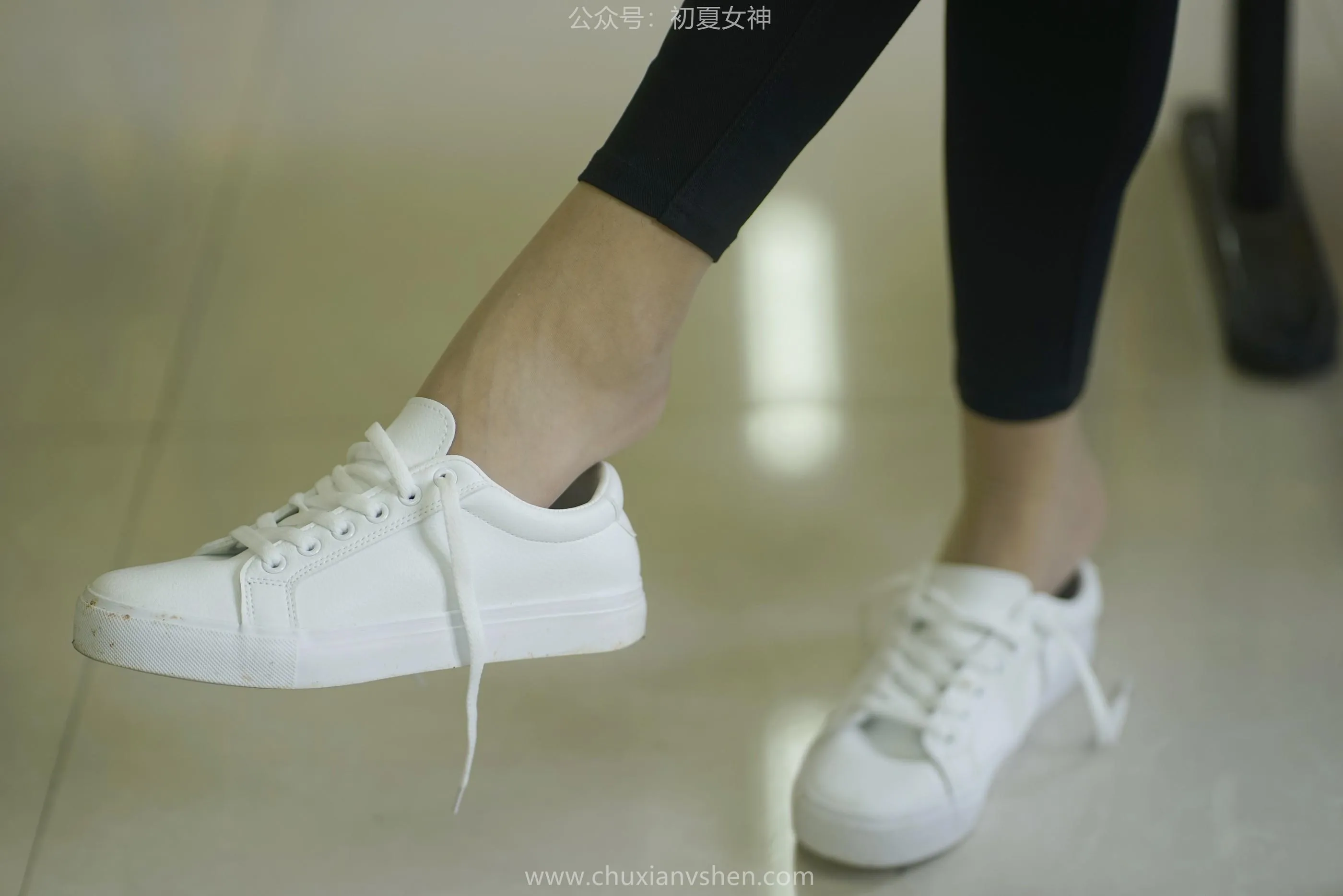 初夏女神 NO.067 依依 邻家女孩-毕业季 [140P]插图3